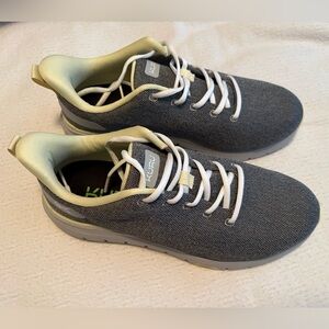 KURU womens gray and Cream Sneakers